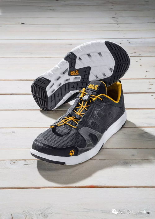 戶外運(yùn)動(dòng)鞋設(shè)計(jì)稿與戶外運(yùn)動(dòng)策劃的融合創(chuàng)新